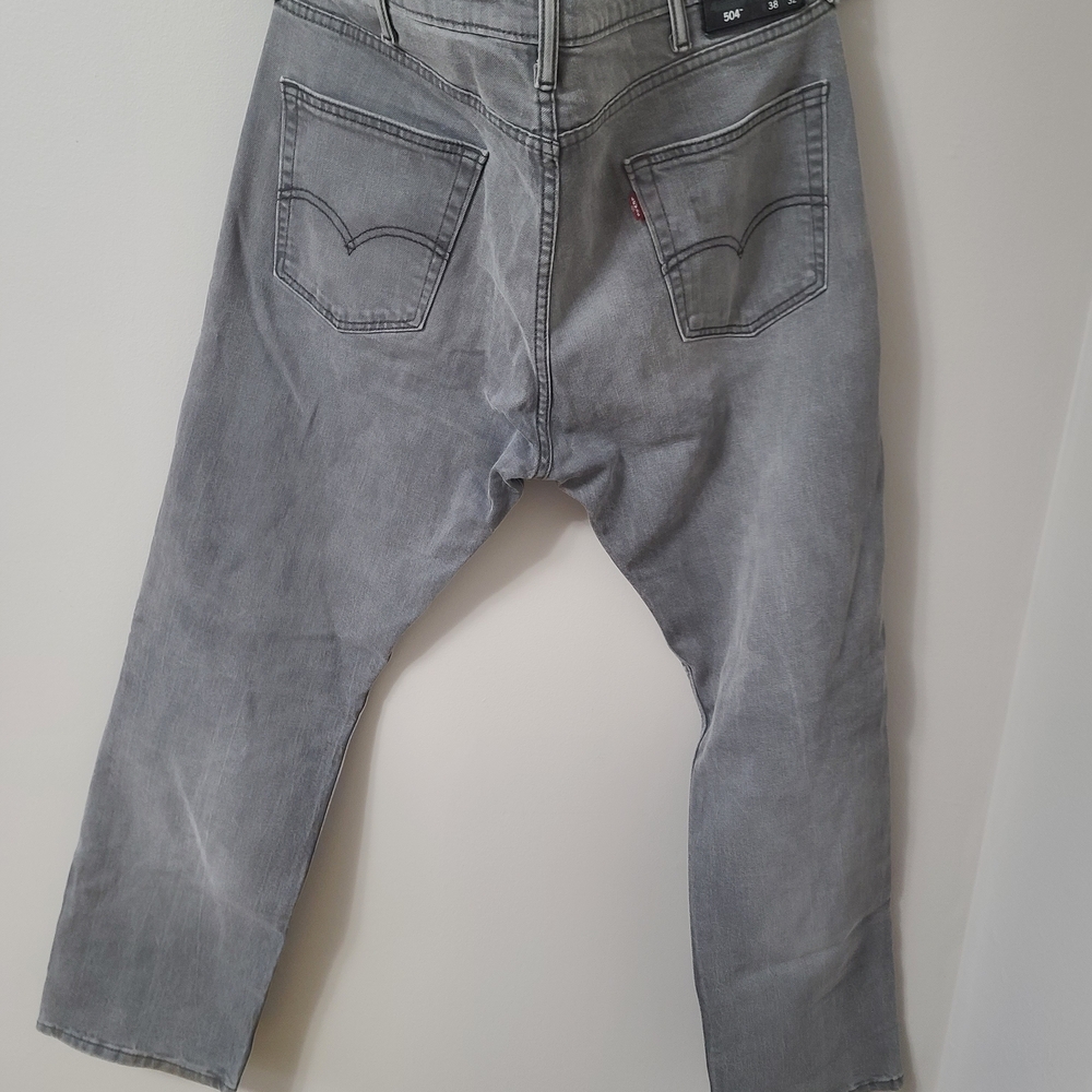 Levi's Men's Bootcut Jeans in Light Gray